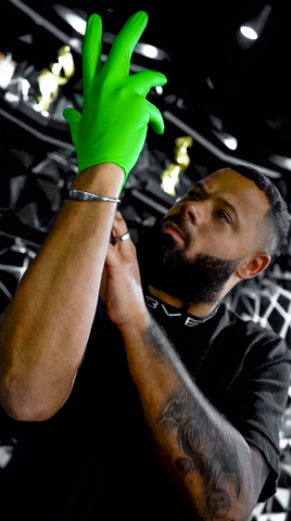 Image of Professional Nitrile Gloves Position 11