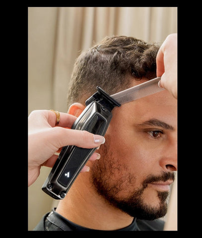 Image of Andis RECON Vector Motor Cordless Trimmer (562697) Position 7