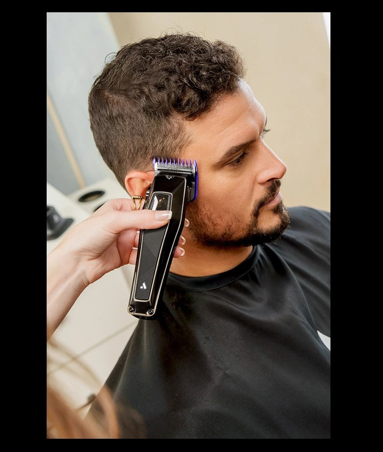 Andis RECON Vector Motor Cordless Clipper (562257) Position 8