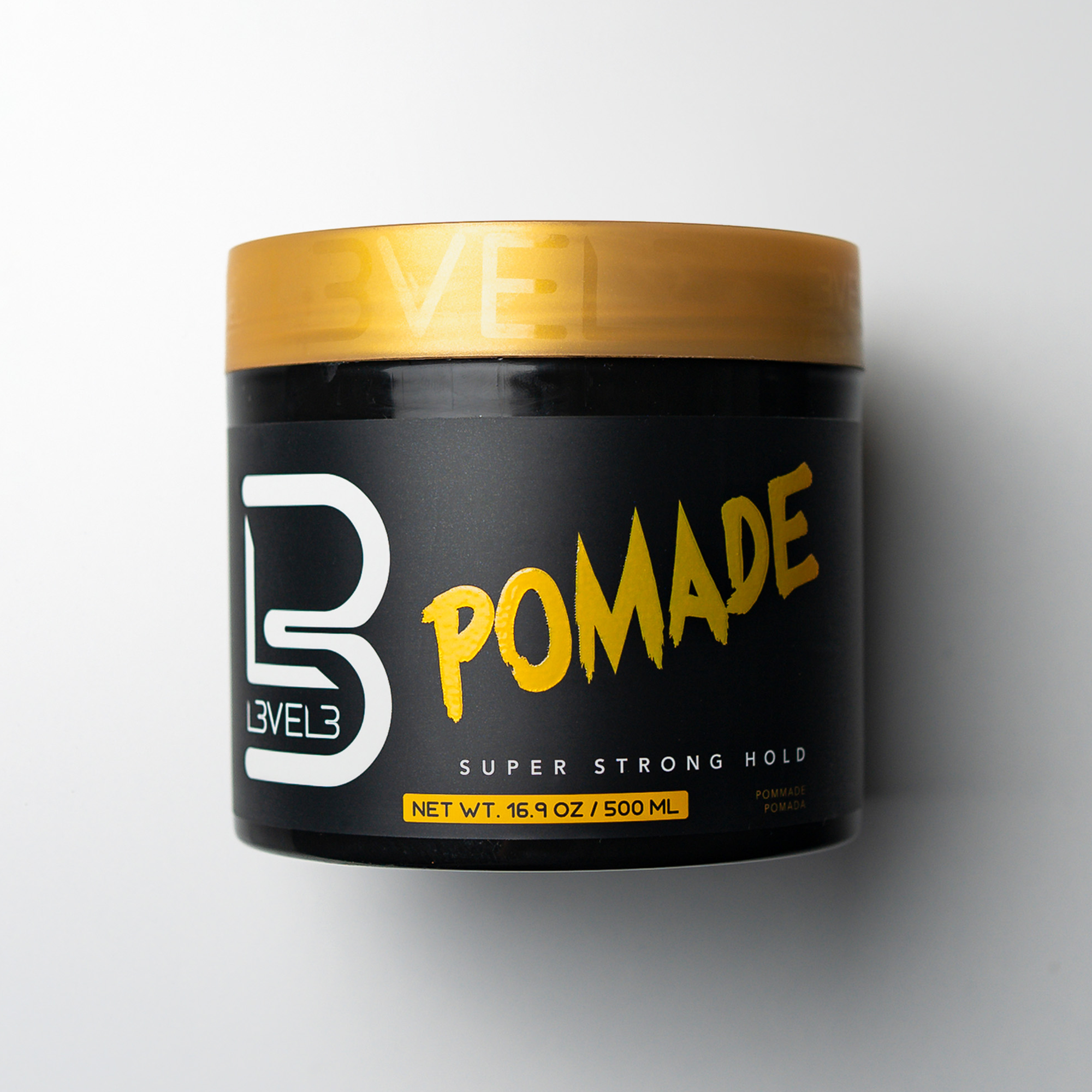 Hair Styling Pomade Position 2