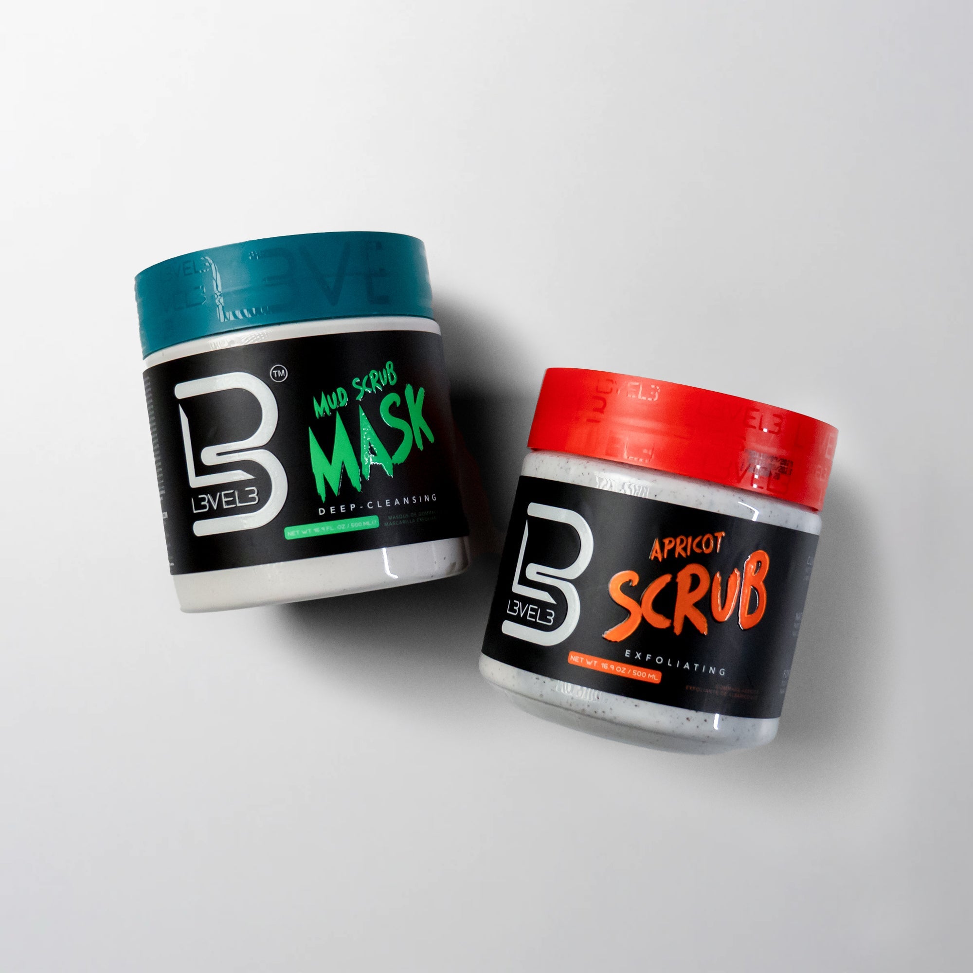 Facial Scrub Kit Position 1