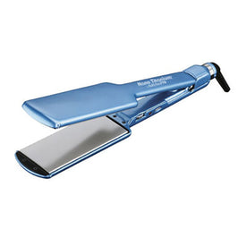 BaBylissPRO Nano Flat Iron 2 | BNT4074TUC Position 1
